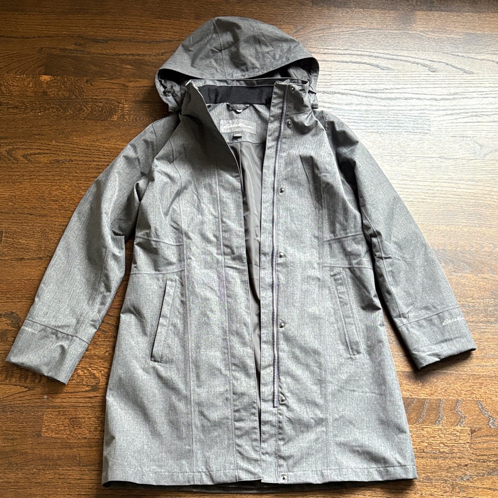 Women's Gray Eddie Bauer Hooded Lined Rain Coat in Medium